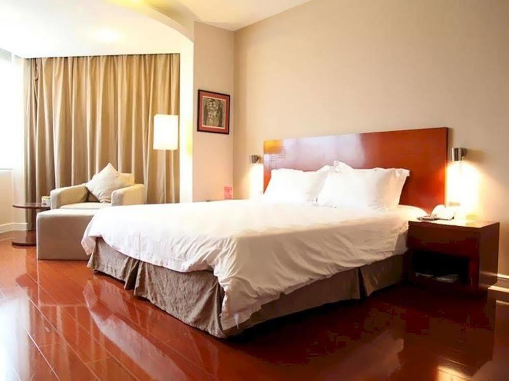 Huntington Terrace Hotel เซี่ยงไฮ้ ภายนอก รูปภาพ